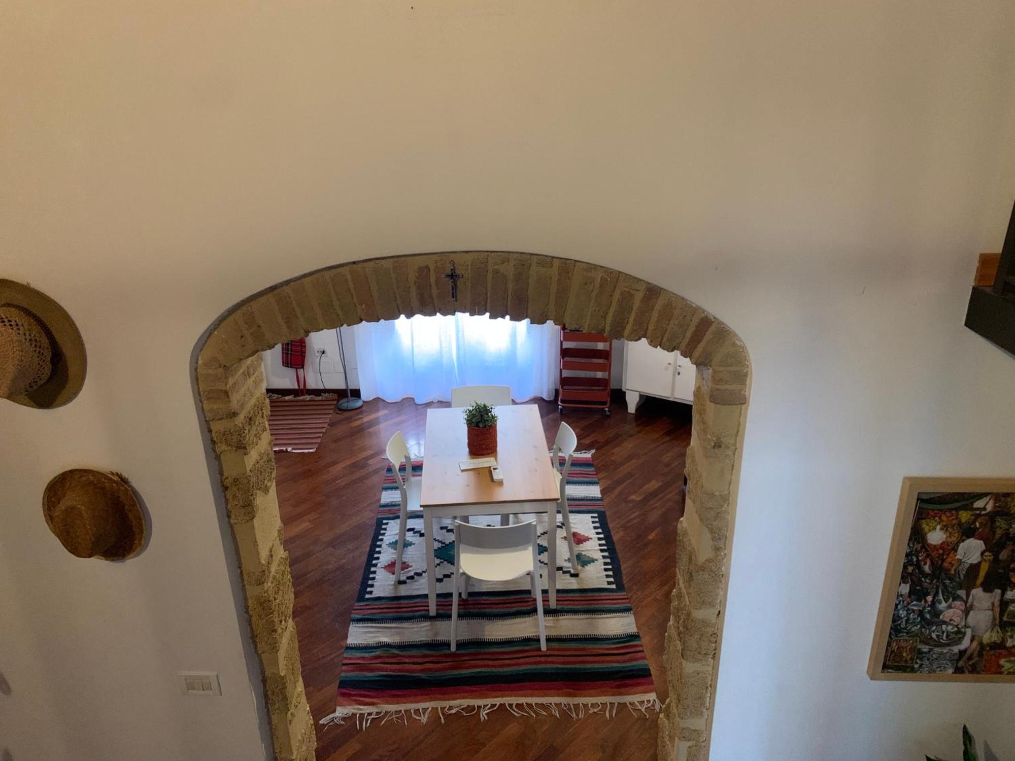 Casa Tea: nel cuore del centro storico Palermo Esterno foto