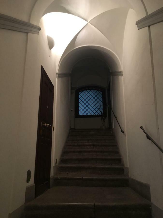 Casa Tea: nel cuore del centro storico Palermo Esterno foto